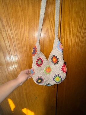 Beige Crochet Shoulder Bag with Multicolor Floral Motifs